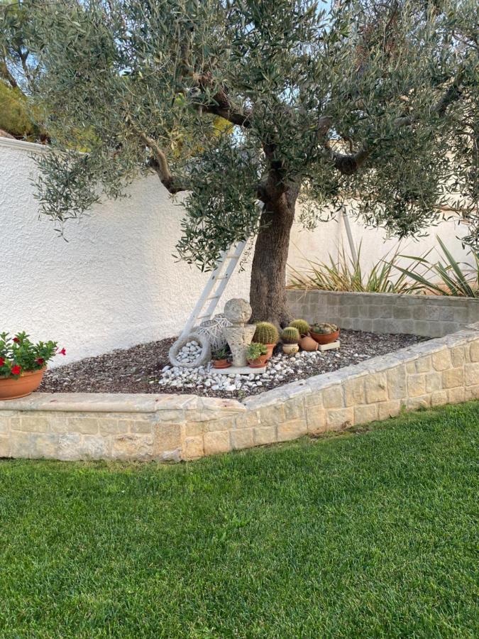 Trulli Del Relax Villa กัสเตลลานา กรอตเต ภายนอก รูปภาพ